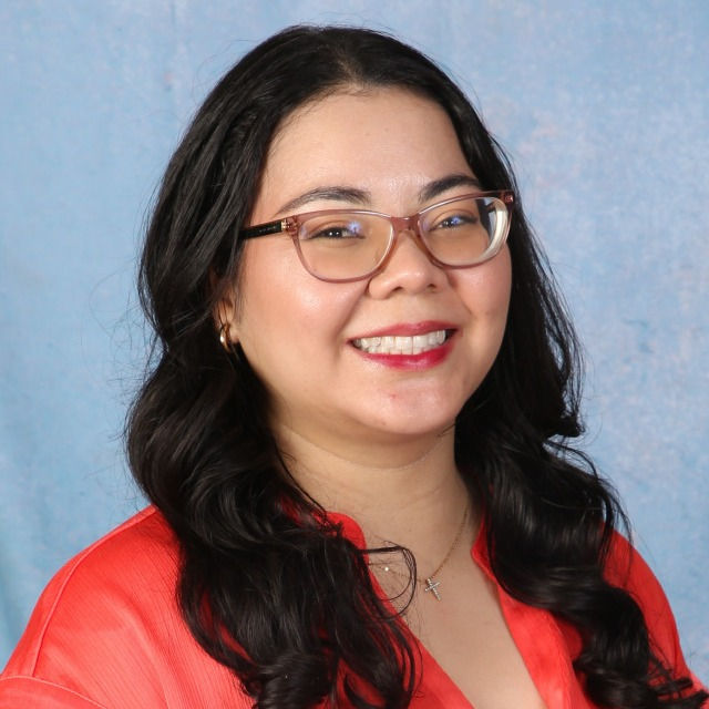 Ms Mayra Alejandra
