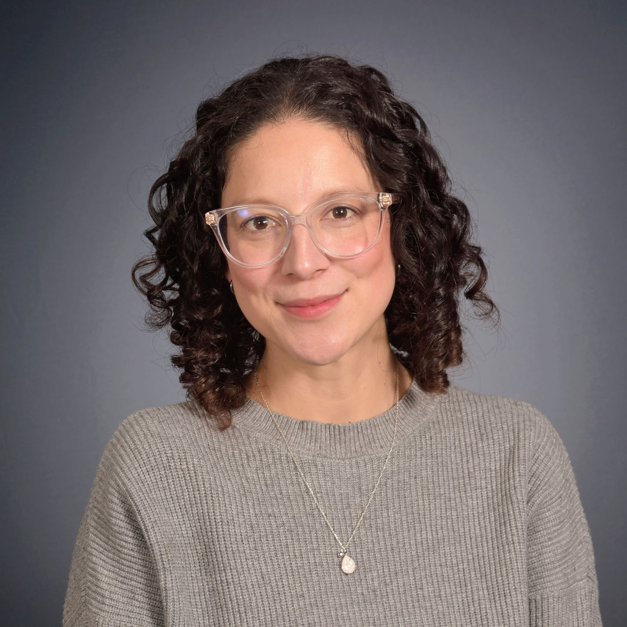 Ms Dahiana