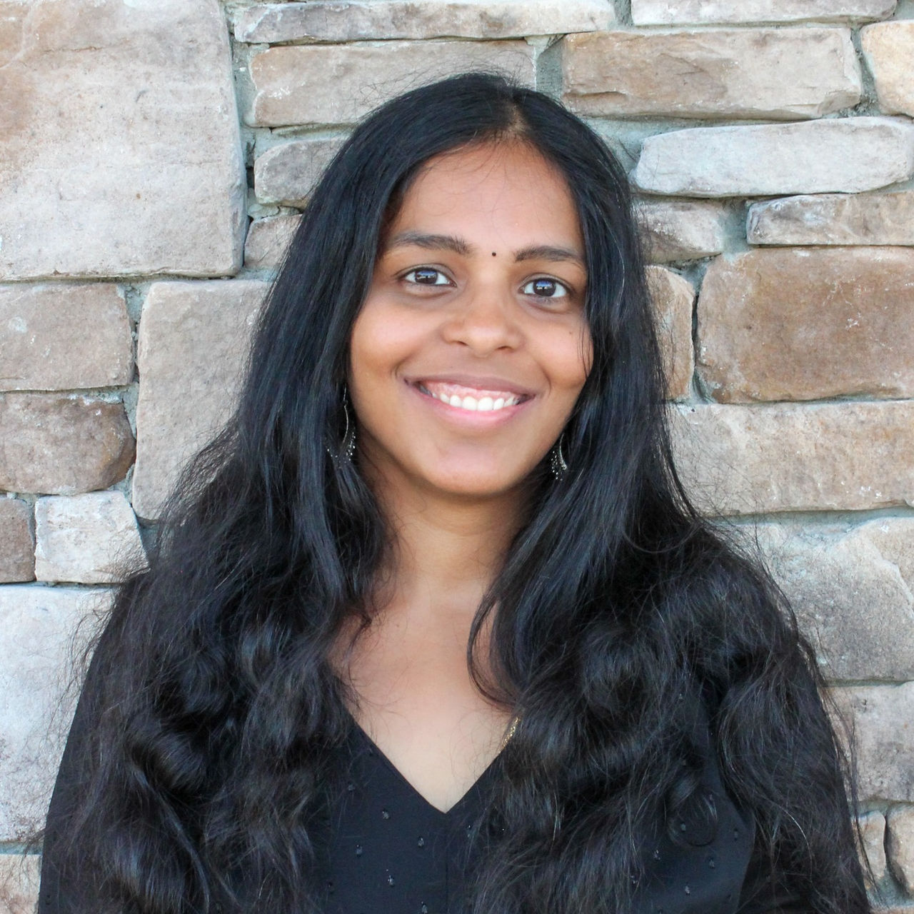  Anusha