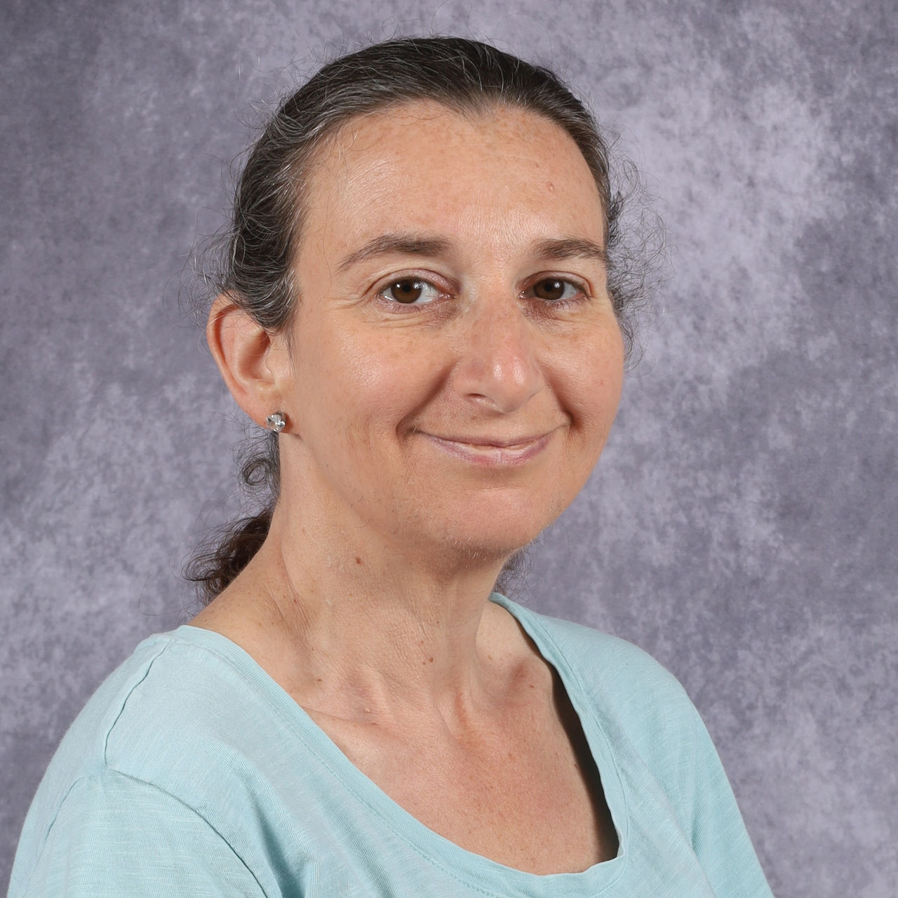 Ms Maureen