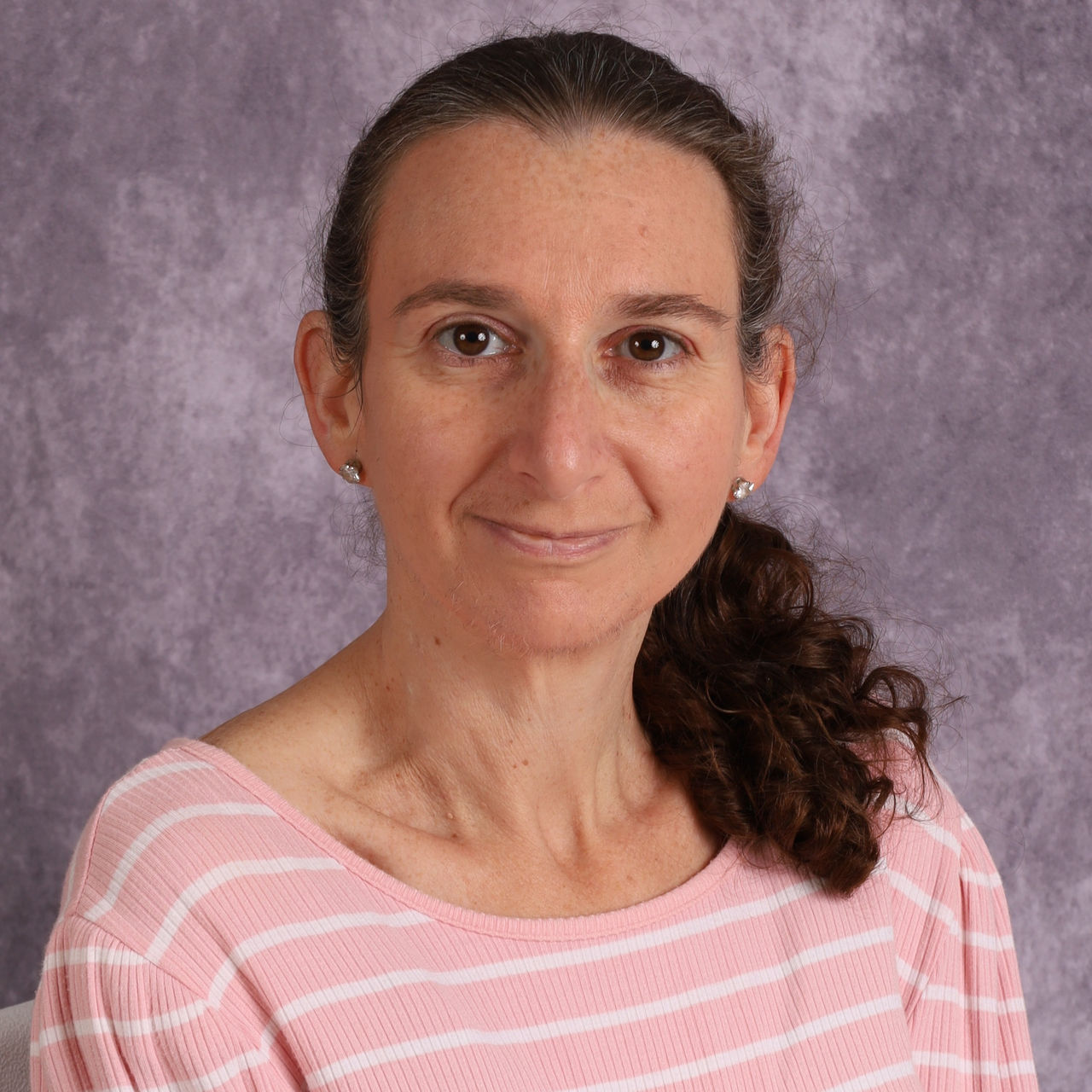 Ms Maureen