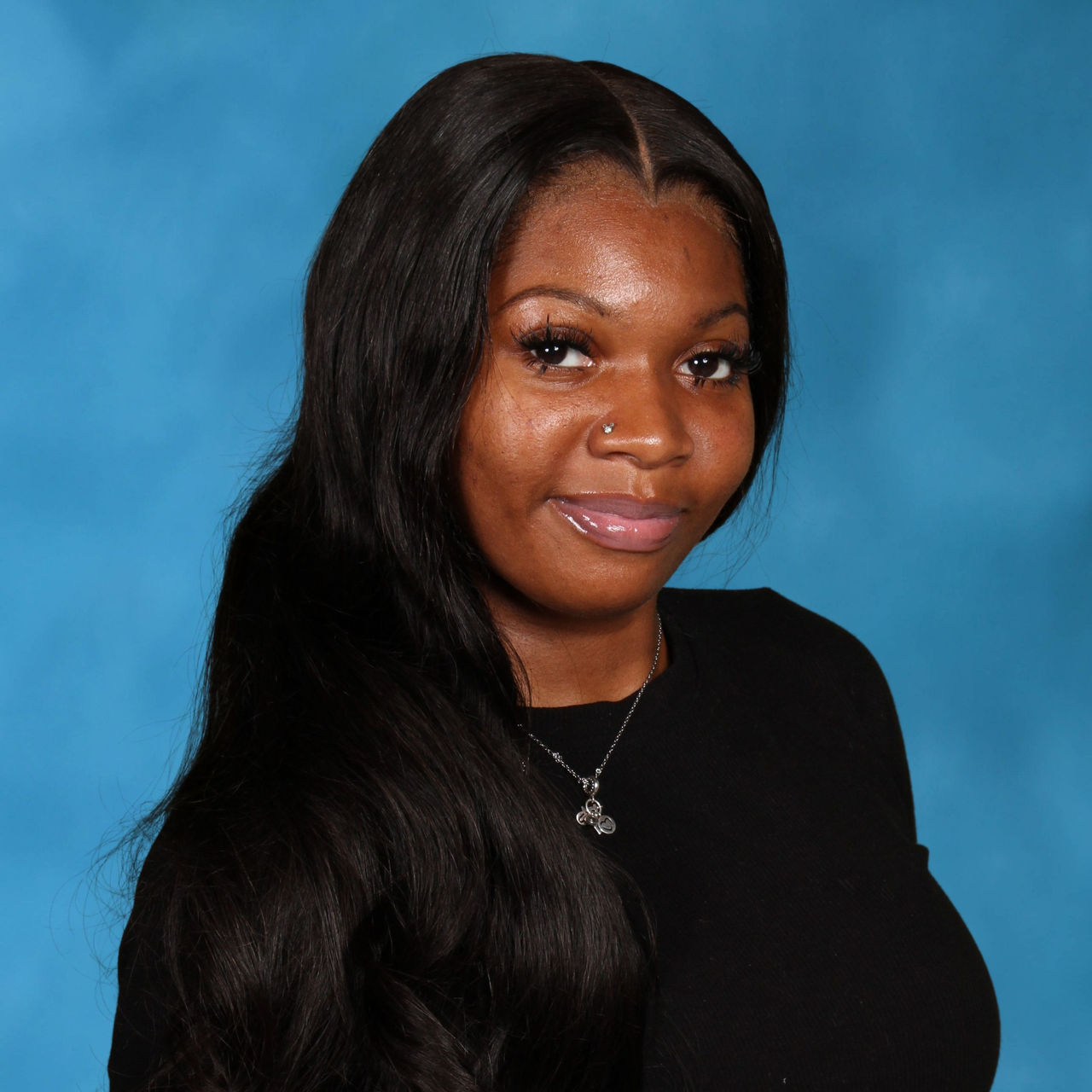  Tynia