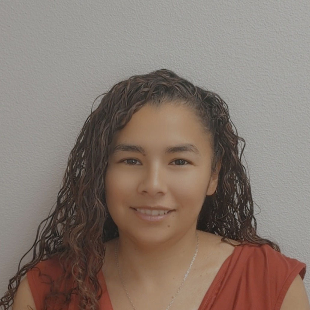  Mayra